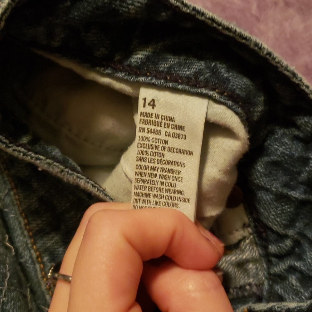 Jean Shorts - Picture 3 of 3